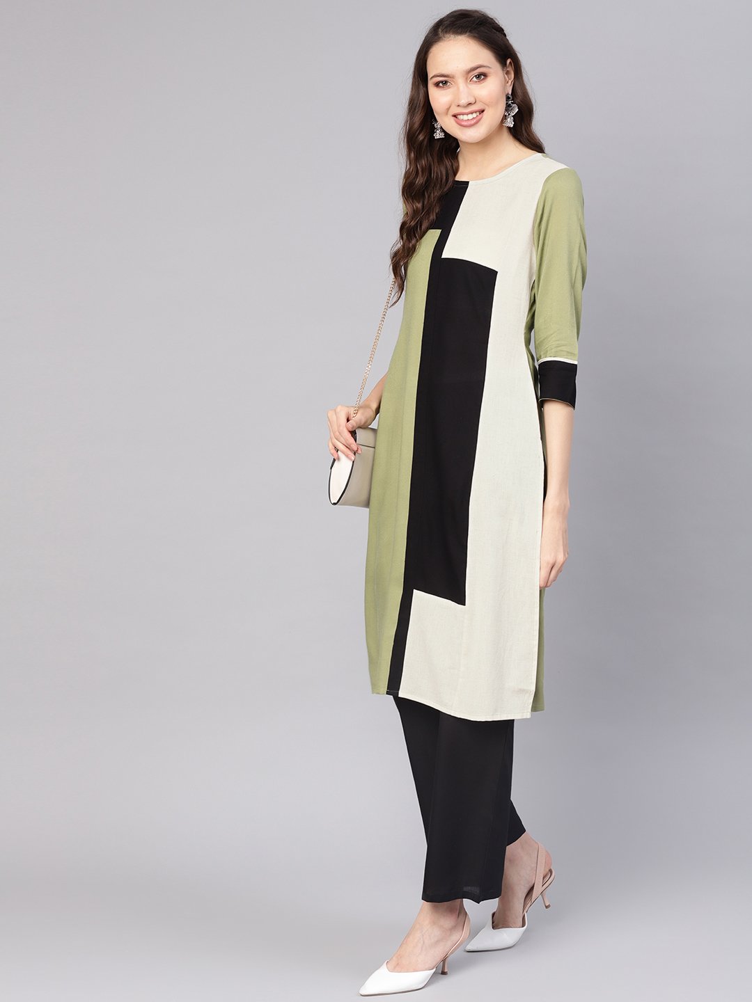 Women Green & Black Colourblocked Straight Kurta | LASVINI - Redefining Indian Fashion with Elegance
