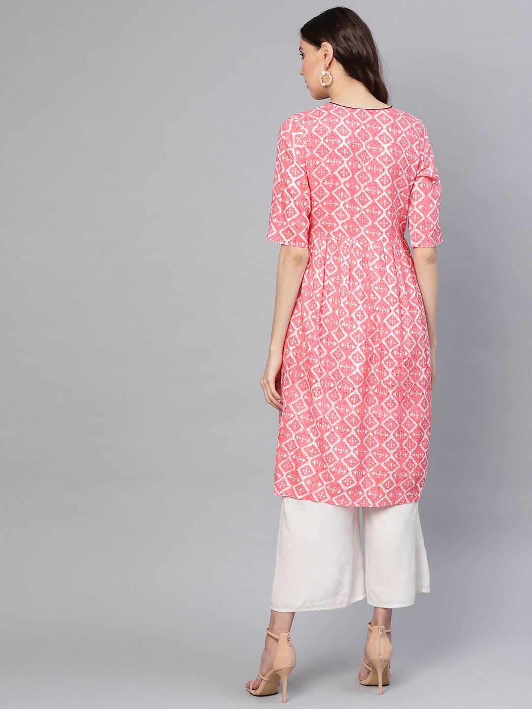 Women Pink & Off-White Printed Straight Kurta | LASVINI - Redefining Indian Fashion with Elegance