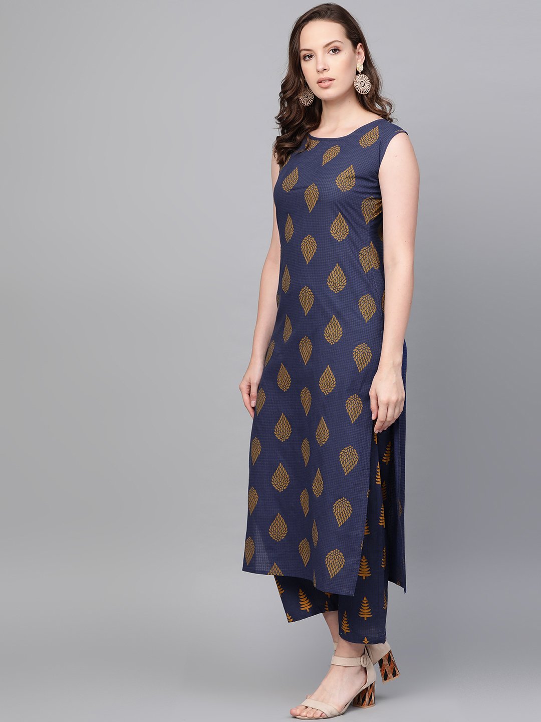Women Navy Blue Sleeveless Printed Straight Pure Cotton Kurta With Trouser Set | LASVINI - Redefining Indian Fashion with Elegance