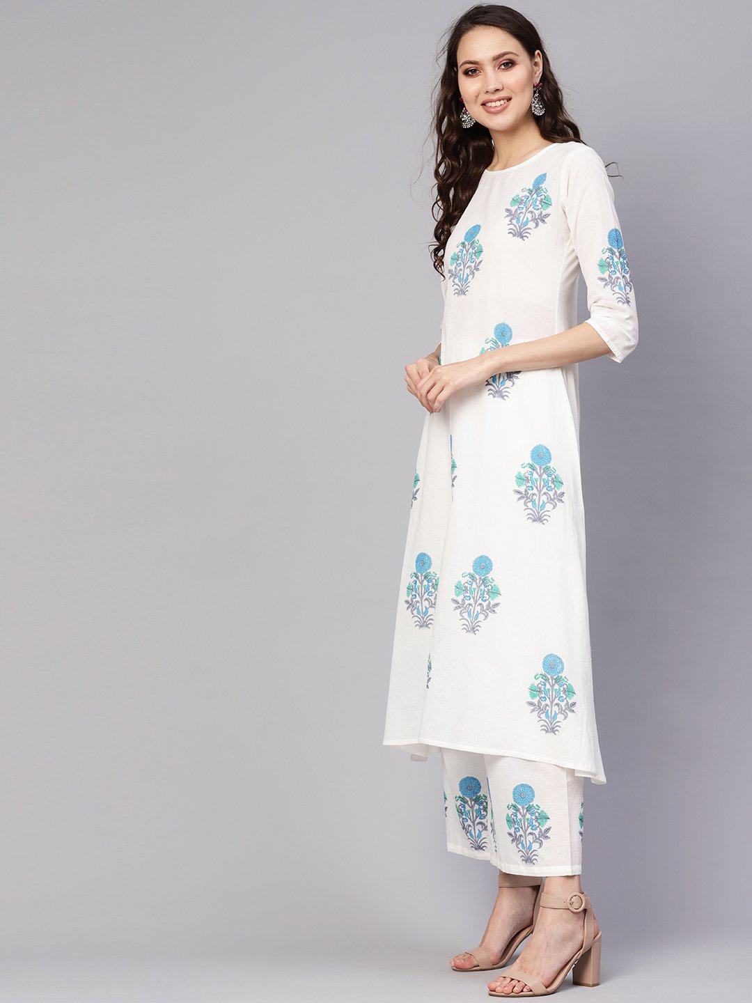 Women White & Blue Printed Kurta With Palazzos | LASVINI - Redefining Indian Fashion with Elegance