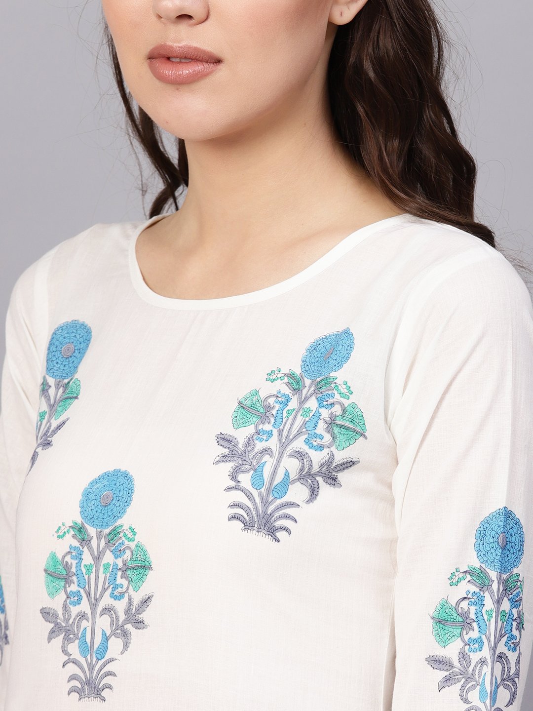 Women White & Blue Printed Kurta With Palazzos | LASVINI - Redefining Indian Fashion with Elegance