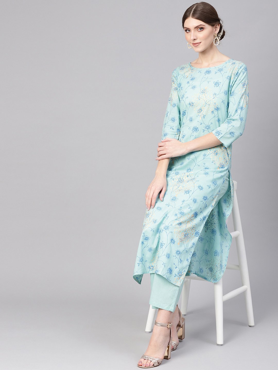 Women Blue Printed Kurta With Trousers | LASVINI - Redefining Indian Fashion with Elegance