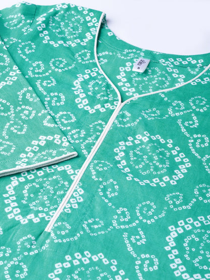 Women Green & White Printed Straight Kurta | LASVINI - Redefining Indian Fashion with Elegance