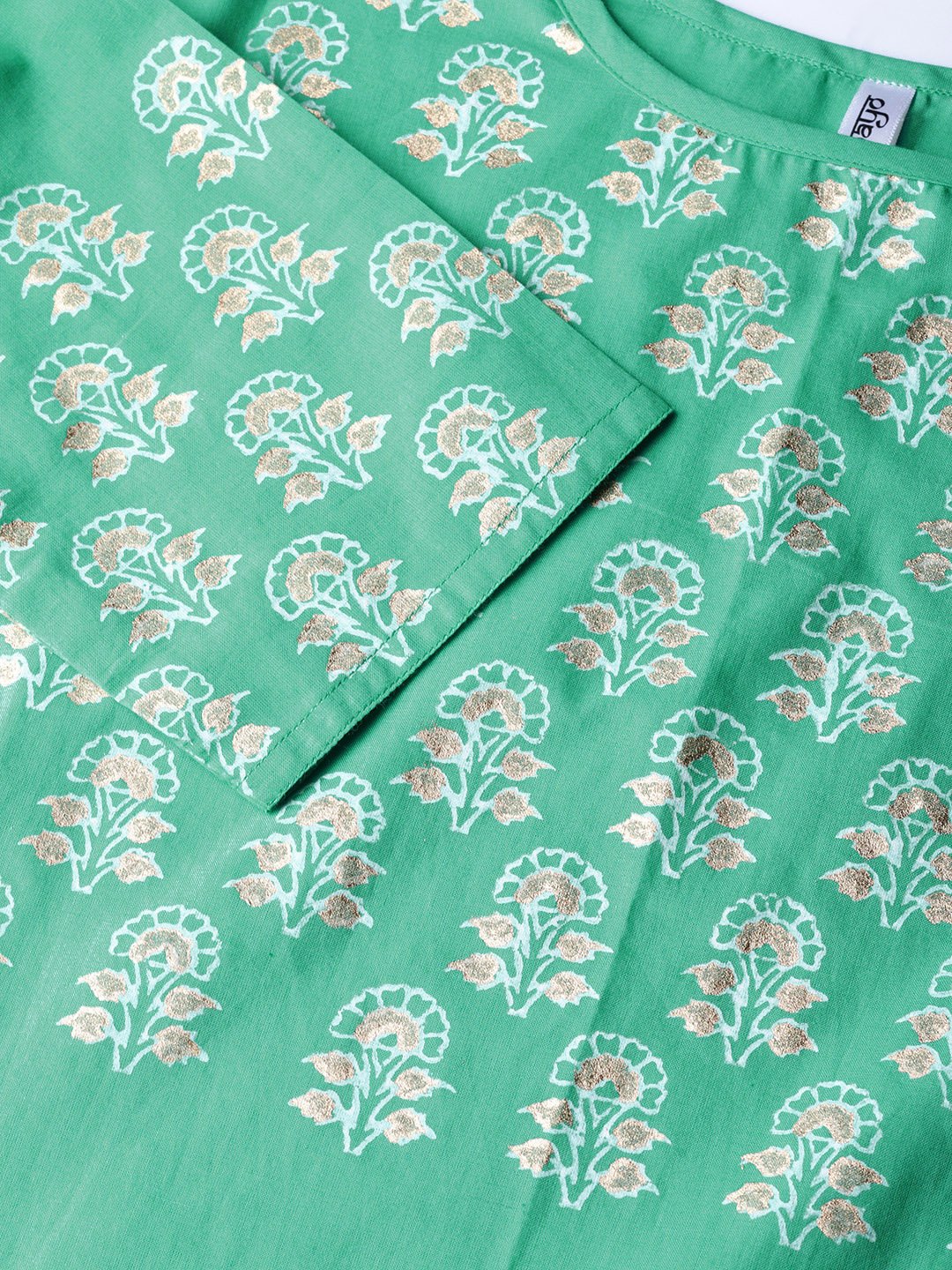 Women Green & White Printed Kurta With Palazzos | LASVINI - Redefining Indian Fashion with Elegance