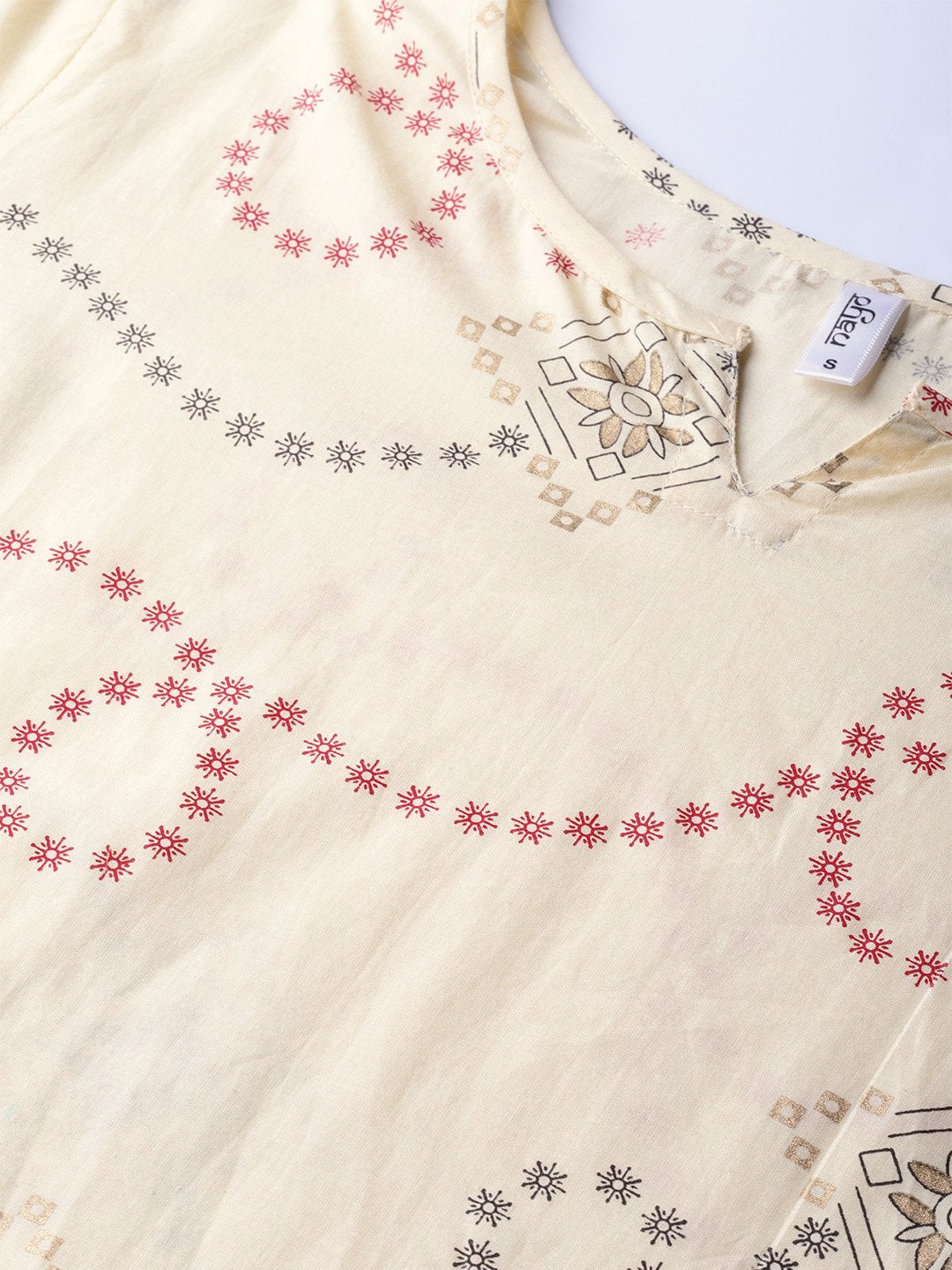 Women Cream-Coloured & Red Printed Kurta With Trousers | LASVINI - Redefining Indian Fashion with Elegance