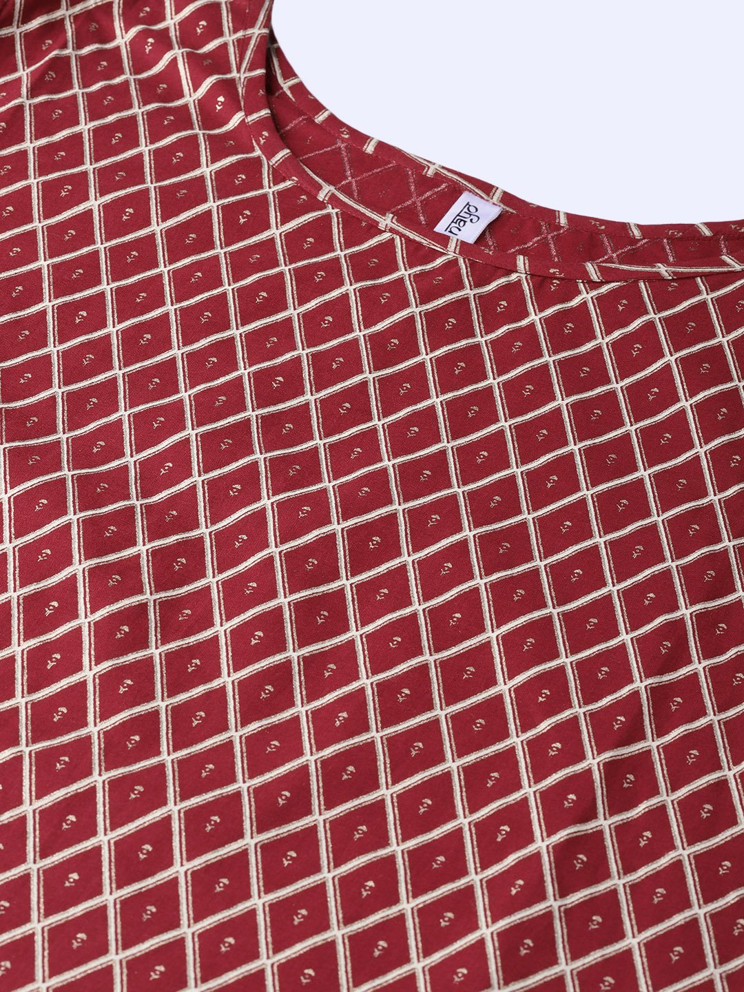 Women Maroon & Golden Printed Straight Kurta | LASVINI - Redefining Indian Fashion with Elegance