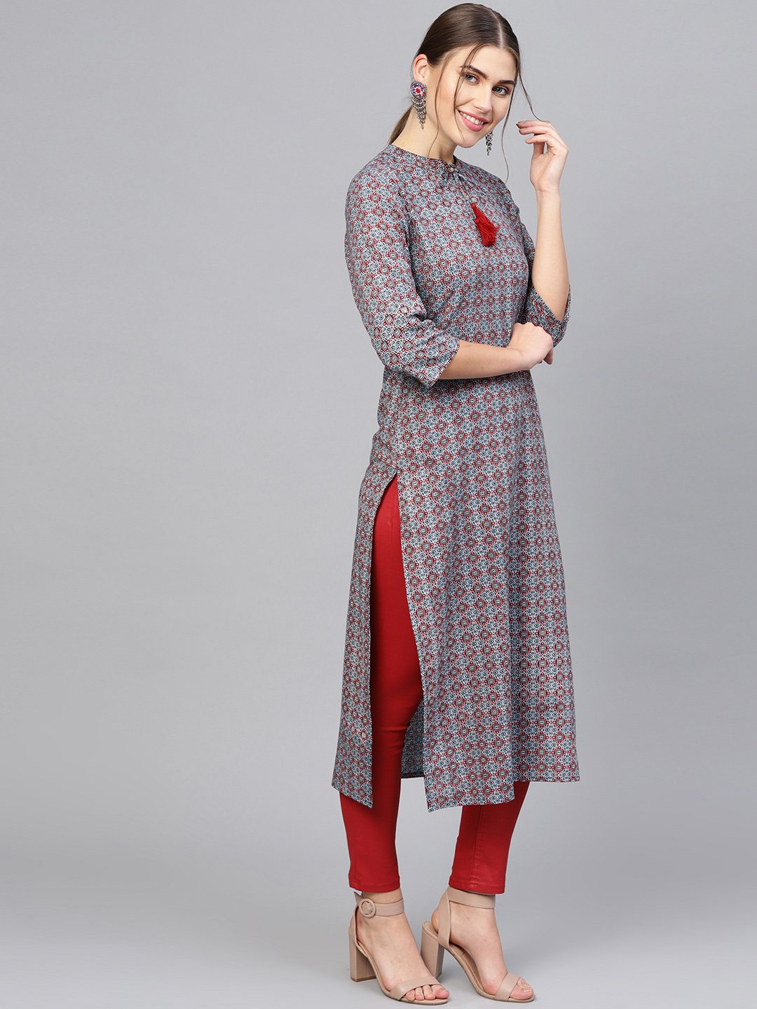 Women Navy Blue & Maroon Printed Straight Kurta | LASVINI - Redefining Indian Fashion with Elegance