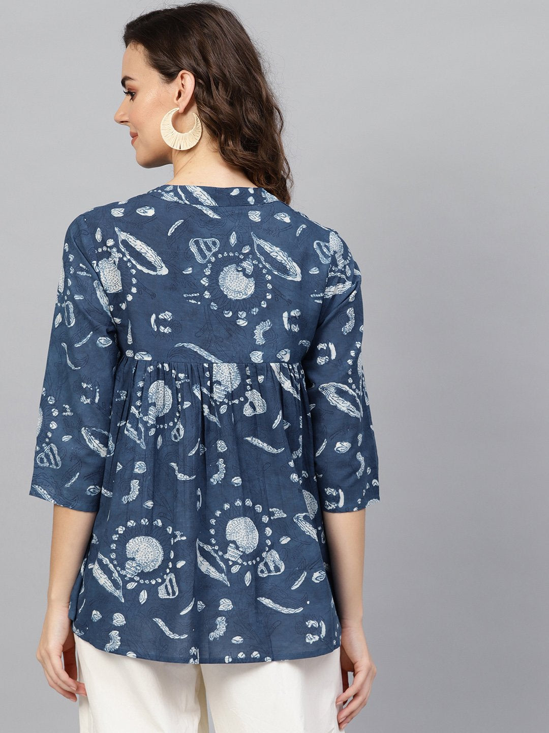 Women Blue & Off-White Printed Tunic | LASVINI - Redefining Indian Fashion with Elegance