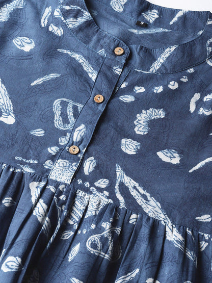 Women Blue & Off-White Printed Tunic | LASVINI - Redefining Indian Fashion with Elegance