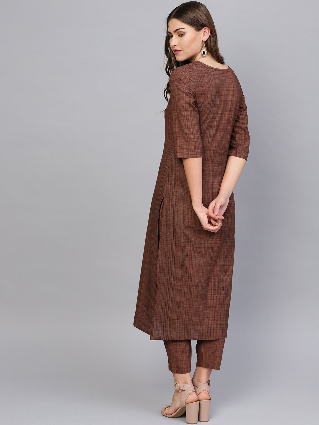 Women Brown Printed Kurta With Trousers | LASVINI - Redefining Indian Fashion with Elegance