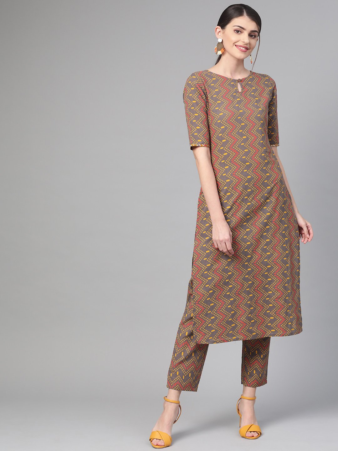 Women Green & Red Straight Geometric Printed Kurta And Palazzos Set | LASVINI - Redefining Indian Fashion with Elegance