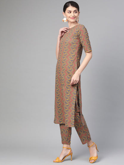 Women Green & Red Straight Geometric Printed Kurta And Palazzos Set | LASVINI - Redefining Indian Fashion with Elegance