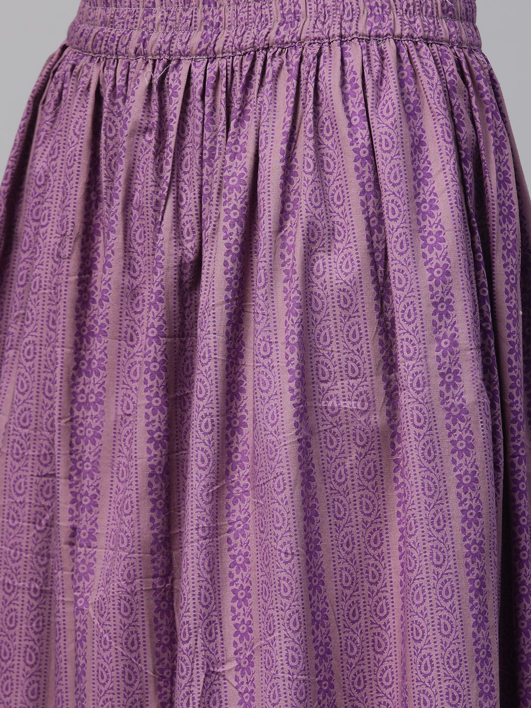 Women White & Red Straight Ethnic Motifs Printed Kurta And Skirt Set | LASVINI - Redefining Indian Fashion with Elegance