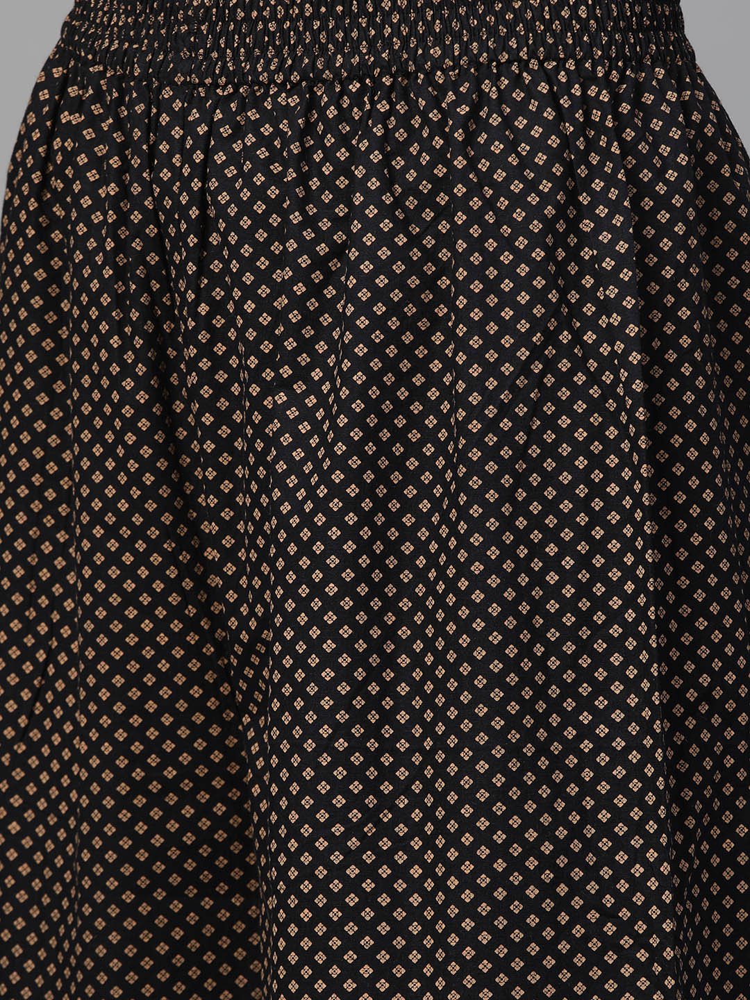 Women Off White & Beige Straight Floral Printed Kurta And Palazzos Set | LASVINI - Redefining Indian Fashion with Elegance