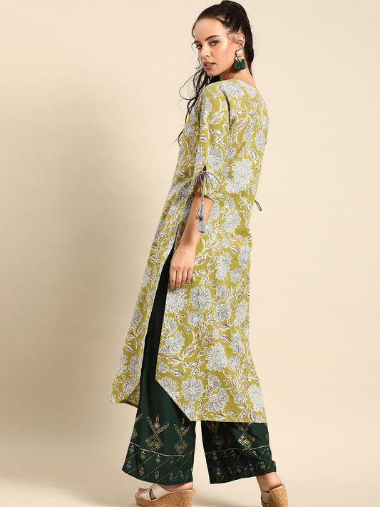 Women Green Calf Length Three-Quarter Sleeves Straight Floral Printed Cotton Kurta | LASVINI - Redefining Indian Fashion with Elegance