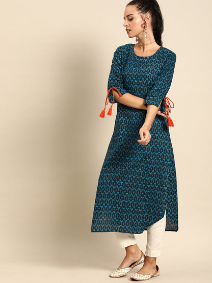 Women Blue Calf Length Three-Quarter Sleeves Straight Geometric Printed Cotton Kurta | LASVINI - Redefining Indian Fashion with Elegance