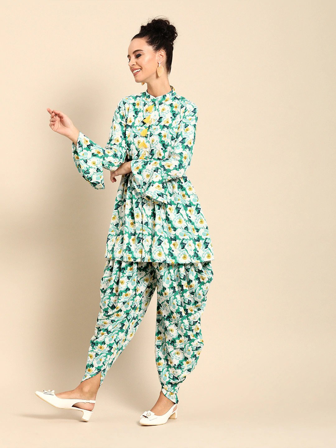 Women Green & White Printed Kurta With Dhoti Pants | LASVINI - Redefining Indian Fashion with Elegance