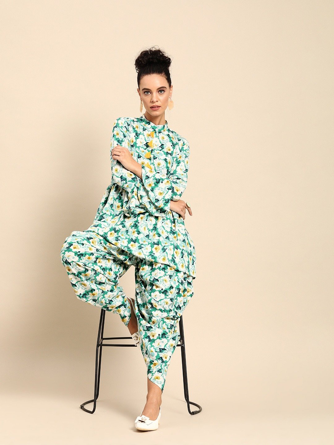 Women Green & White Printed Kurta With Dhoti Pants | LASVINI - Redefining Indian Fashion with Elegance