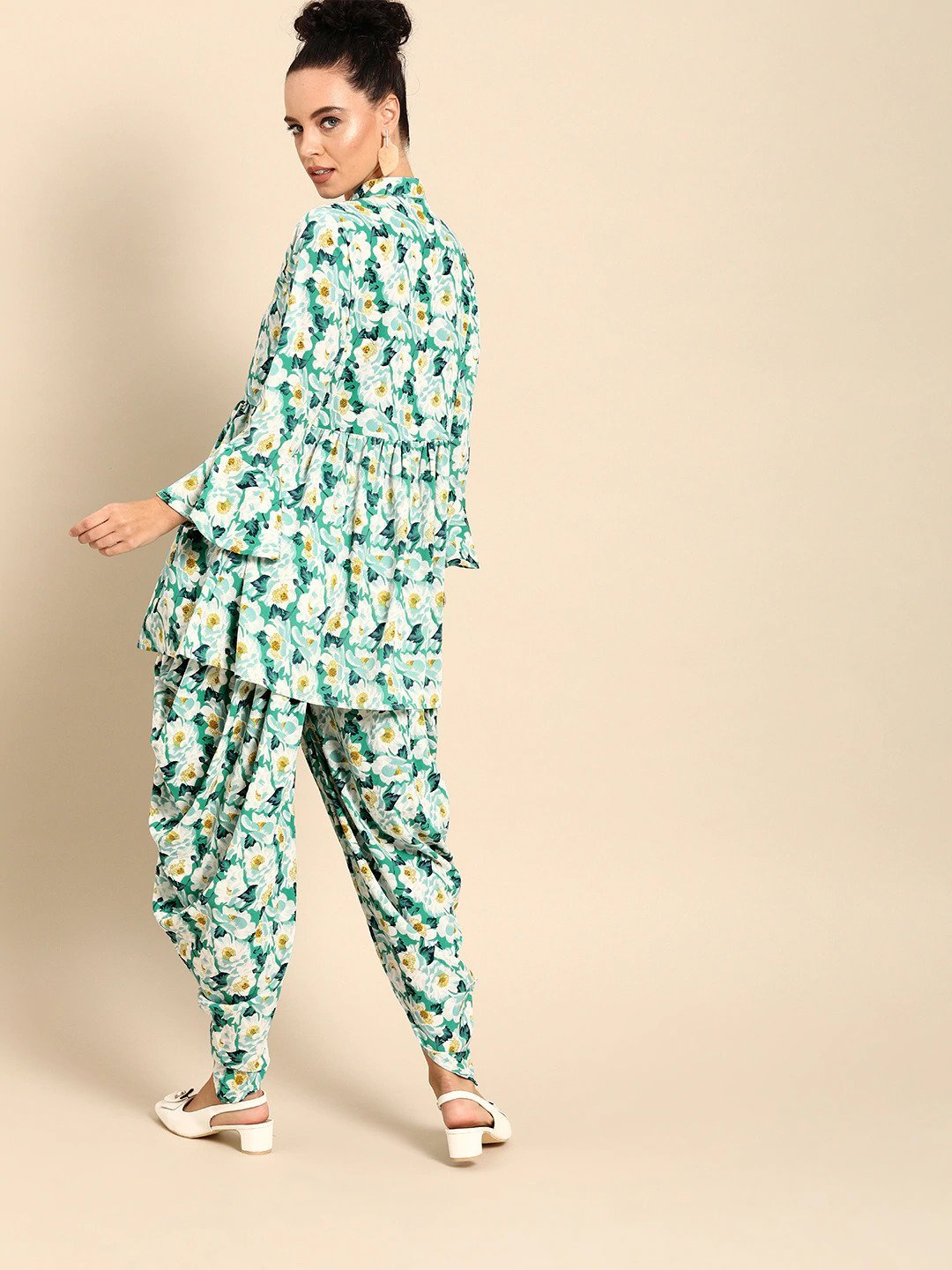 Women Green & White Printed Kurta With Dhoti Pants | LASVINI - Redefining Indian Fashion with Elegance