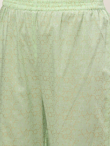 Women Green Three-Quarter Sleeves Straight Kurta With Palazzo | LASVINI - Redefining Indian Fashion with Elegance