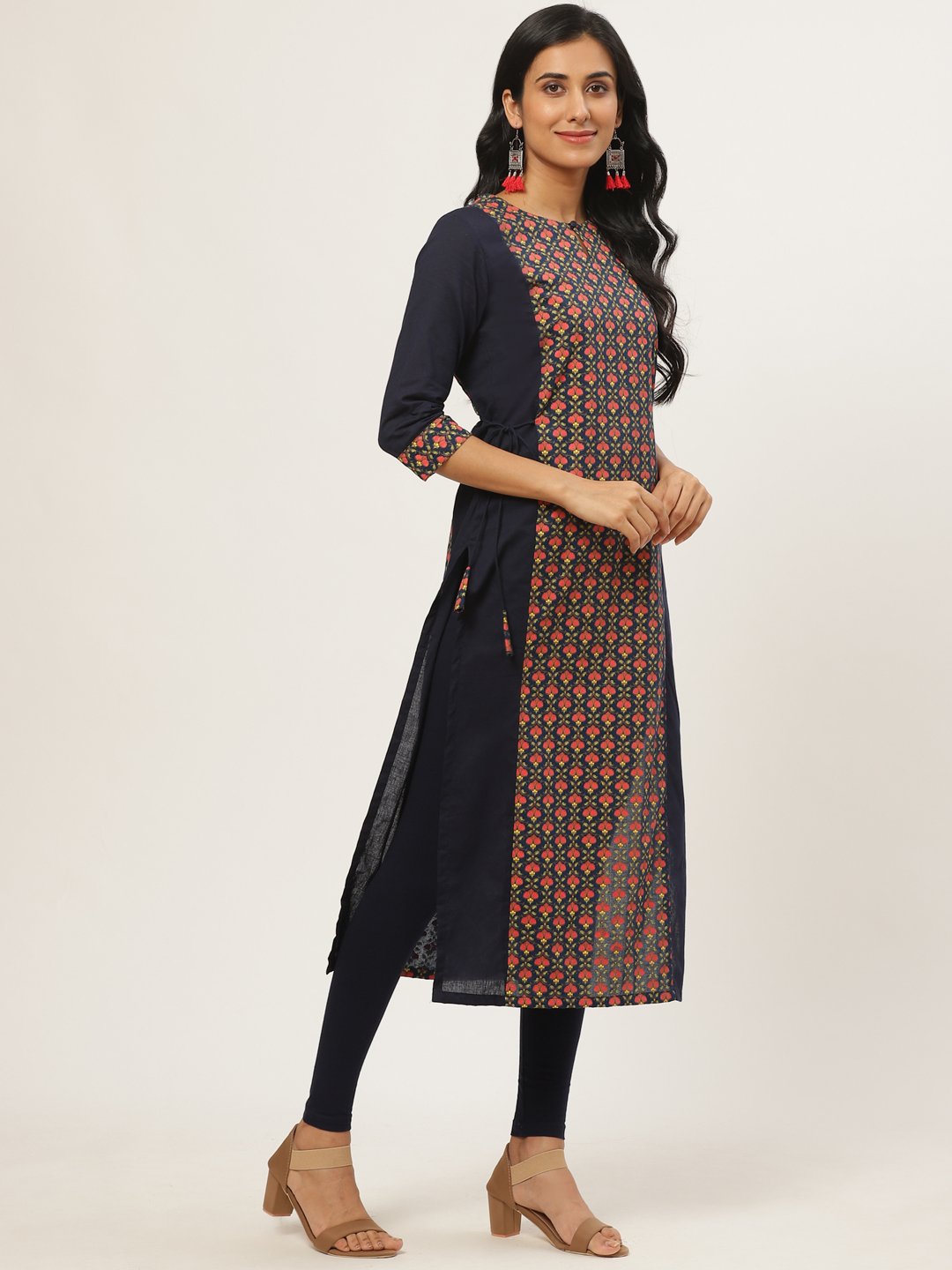 Women Navy Blue Calf Length Three-Quarter Sleeves Straight Floral Printed Cotton Kurta | LASVINI - Redefining Indian Fashion with Elegance