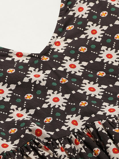 Women Black And Multi Printed Tunic | LASVINI - Redefining Indian Fashion with Elegance