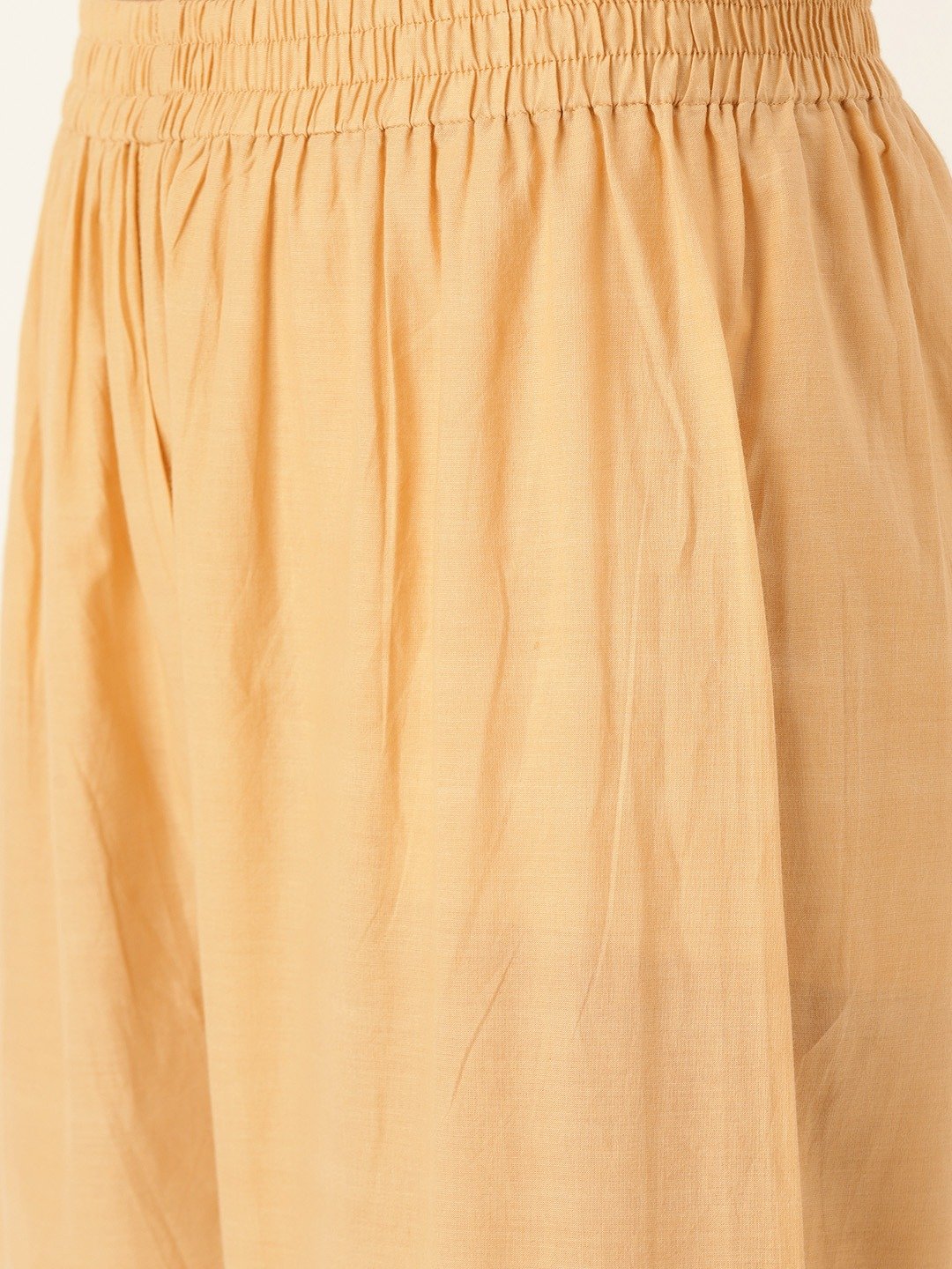 Women Beige & White Printed Kurta With Palazzos | LASVINI - Redefining Indian Fashion with Elegance