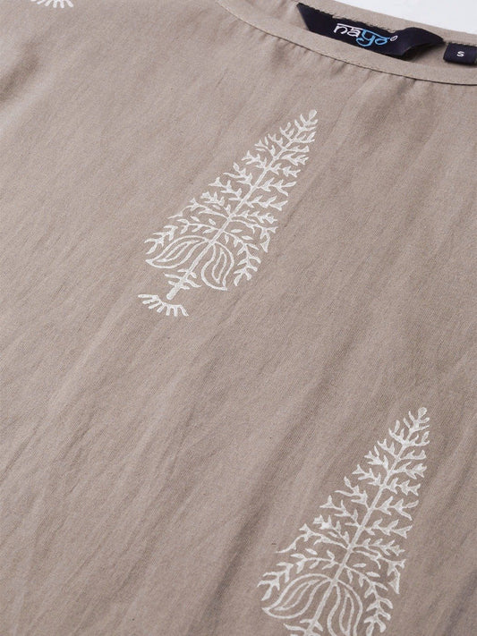 Women Grey Three-Quarter Sleeves Straight Kurta With Palazzo Set | LASVINI - Redefining Indian Fashion with Elegance