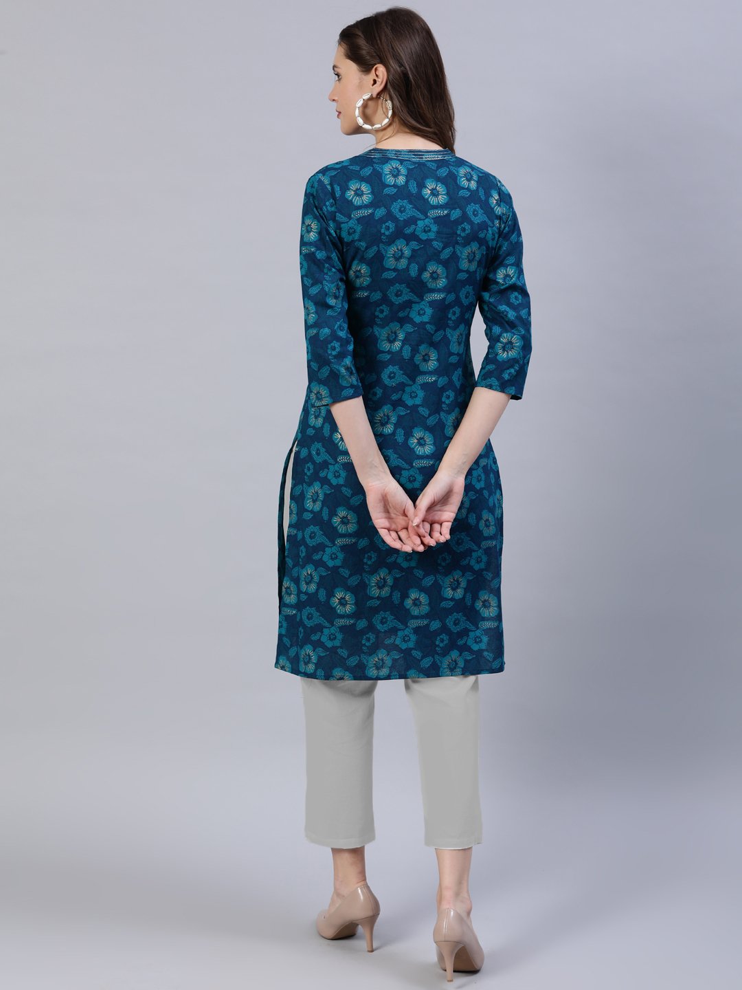 Women Green Straight Kurti With Three Quarter Sleeves | LASVINI - Redefining Indian Fashion with Elegance