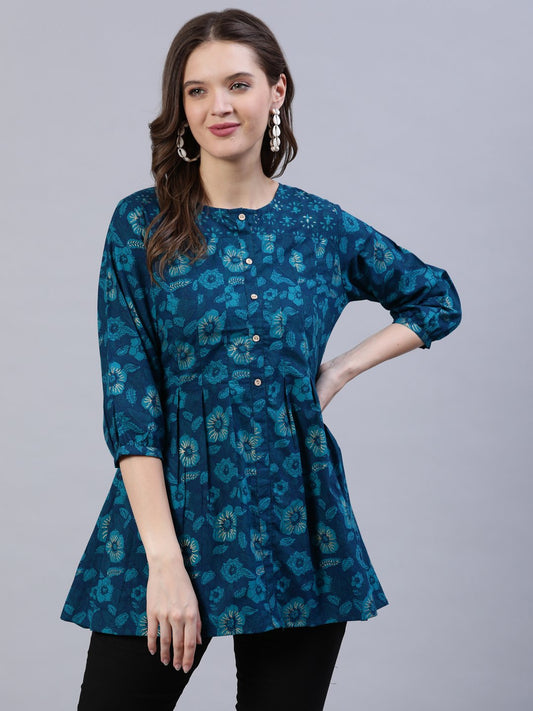 Women Green Box Pleated Tunic | LASVINI - Redefining Indian Fashion with Elegance