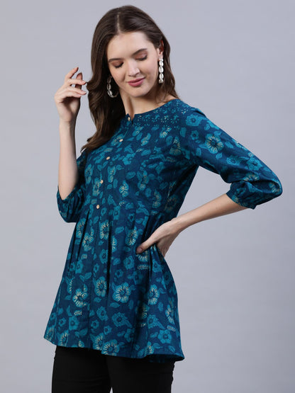 Women Green Box Pleated Tunic | LASVINI - Redefining Indian Fashion with Elegance