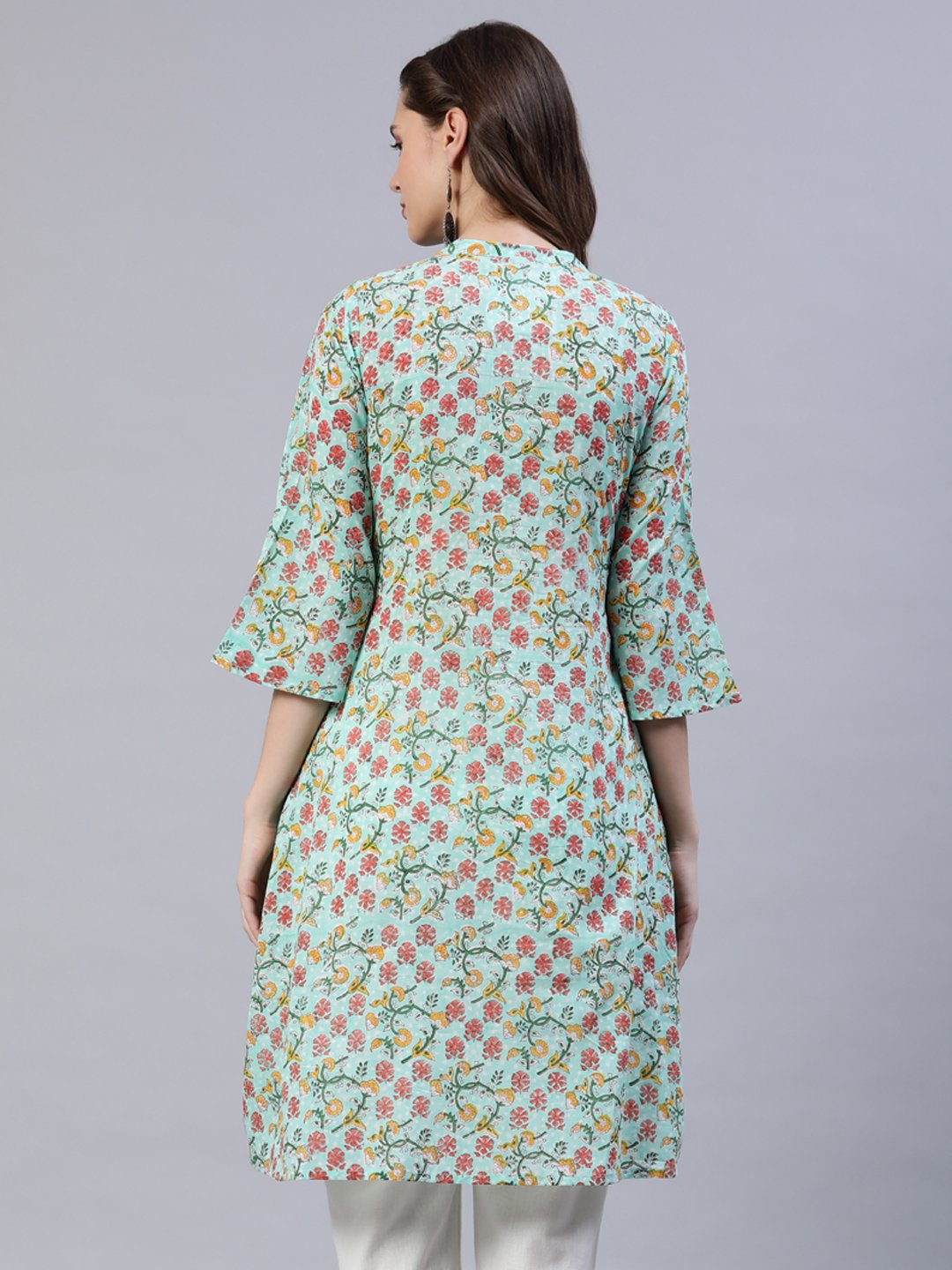 Women Green Pleated A-Line Kurta With Three Quarter Sleeves | LASVINI - Redefining Indian Fashion with Elegance