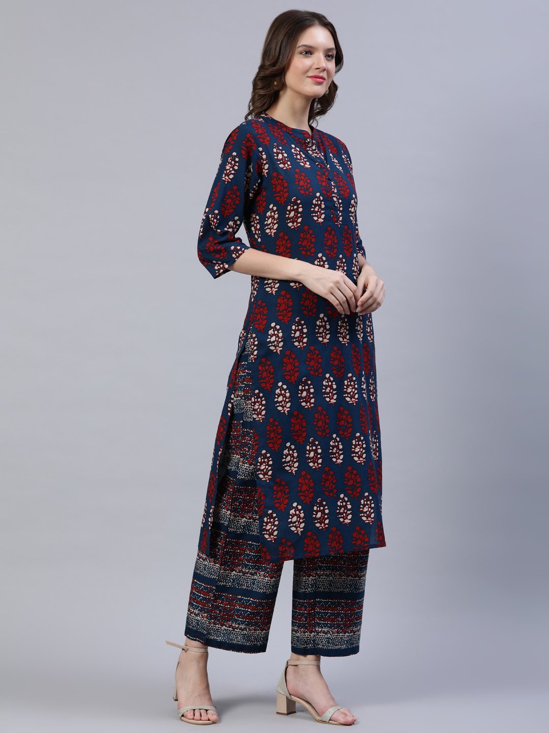 Women Blue & Red Printed Straight Kurta | LASVINI - Redefining Indian Fashion with Elegance