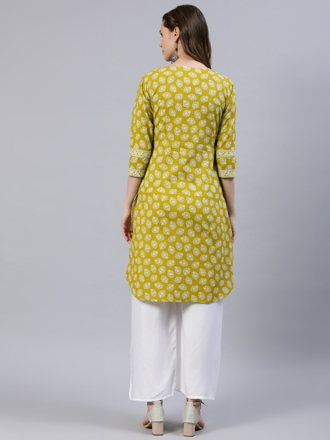 Women Green Printed Straight Kurta With Three Quarter Sleeves | LASVINI - Redefining Indian Fashion with Elegance