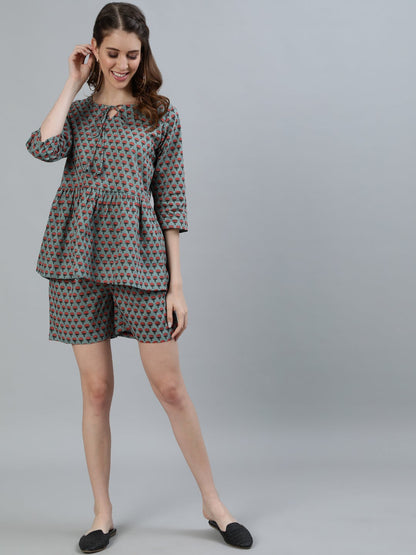 Women Green Printed Night Suit | LASVINI - Redefining Indian Fashion with Elegance