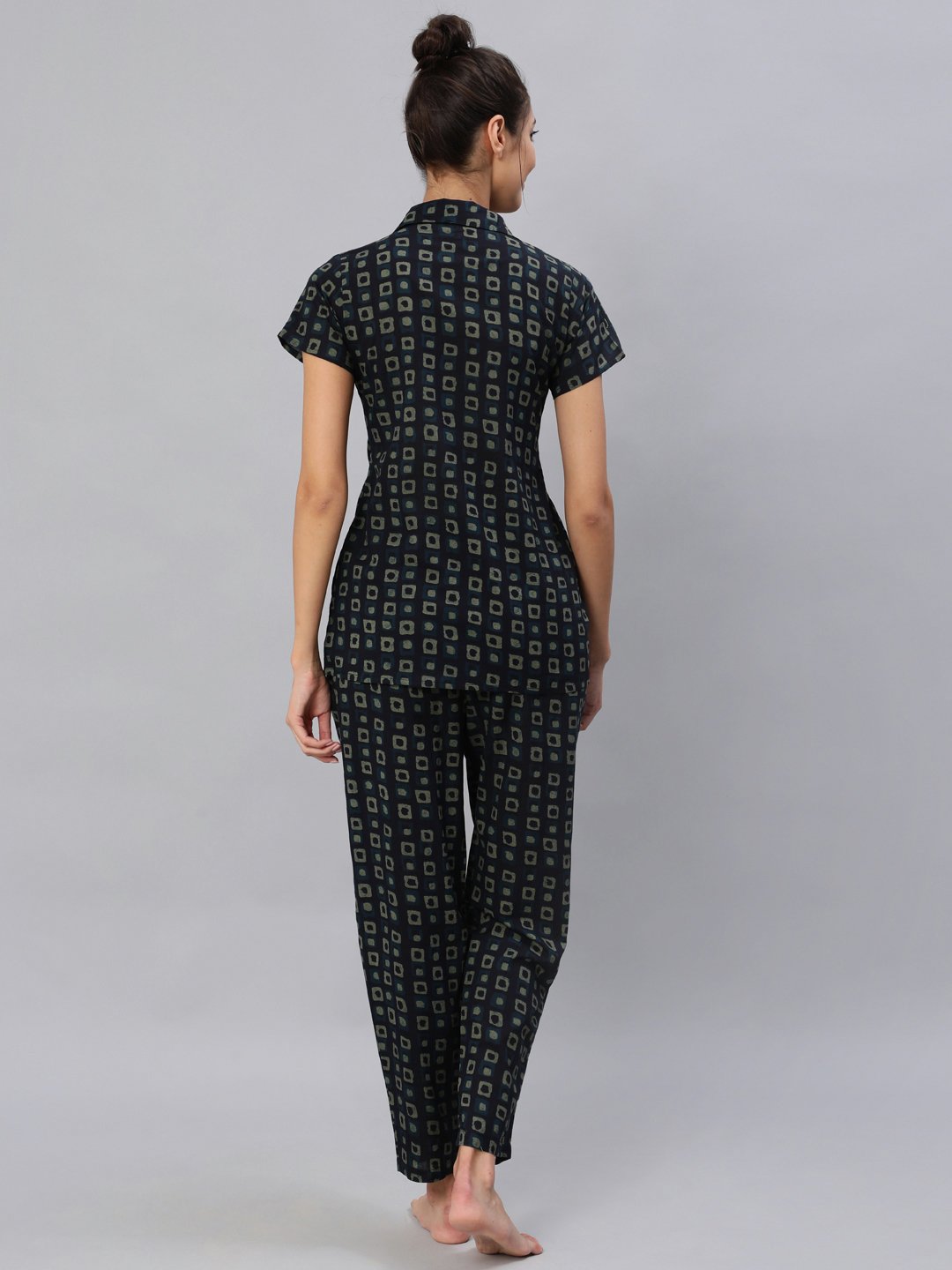 Women Dark Green Printed Night Suit Set | LASVINI - Redefining Indian Fashion with Elegance