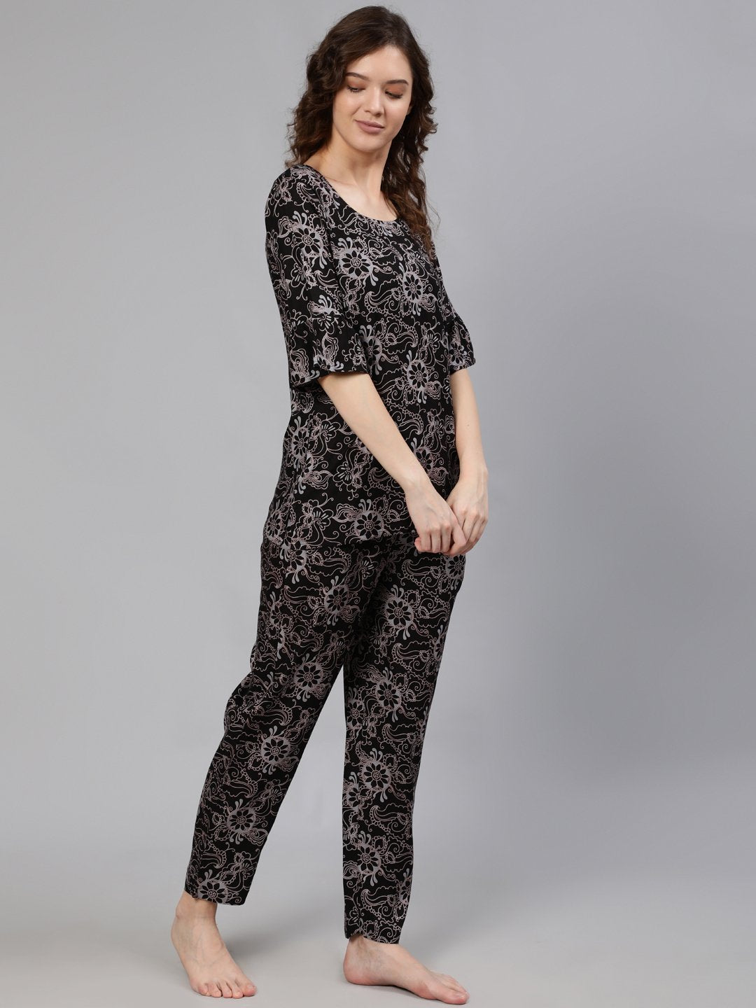 Women Black Printed Night Suit | LASVINI - Redefining Indian Fashion with Elegance