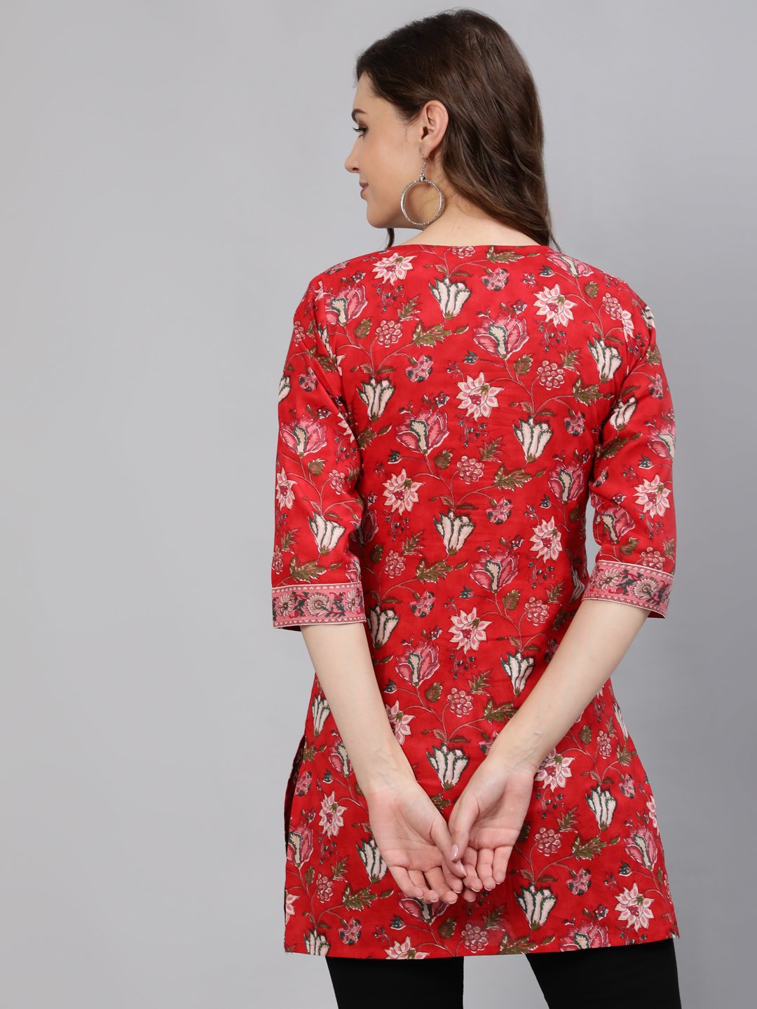 Women Red Floral Printed Tunic With Three Quarter Sleeves | LASVINI - Redefining Indian Fashion with Elegance