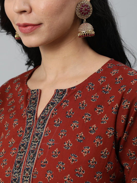 Women Maroon Printed Straight Kurta With Three Quarter Sleeves | LASVINI - Redefining Indian Fashion with Elegance