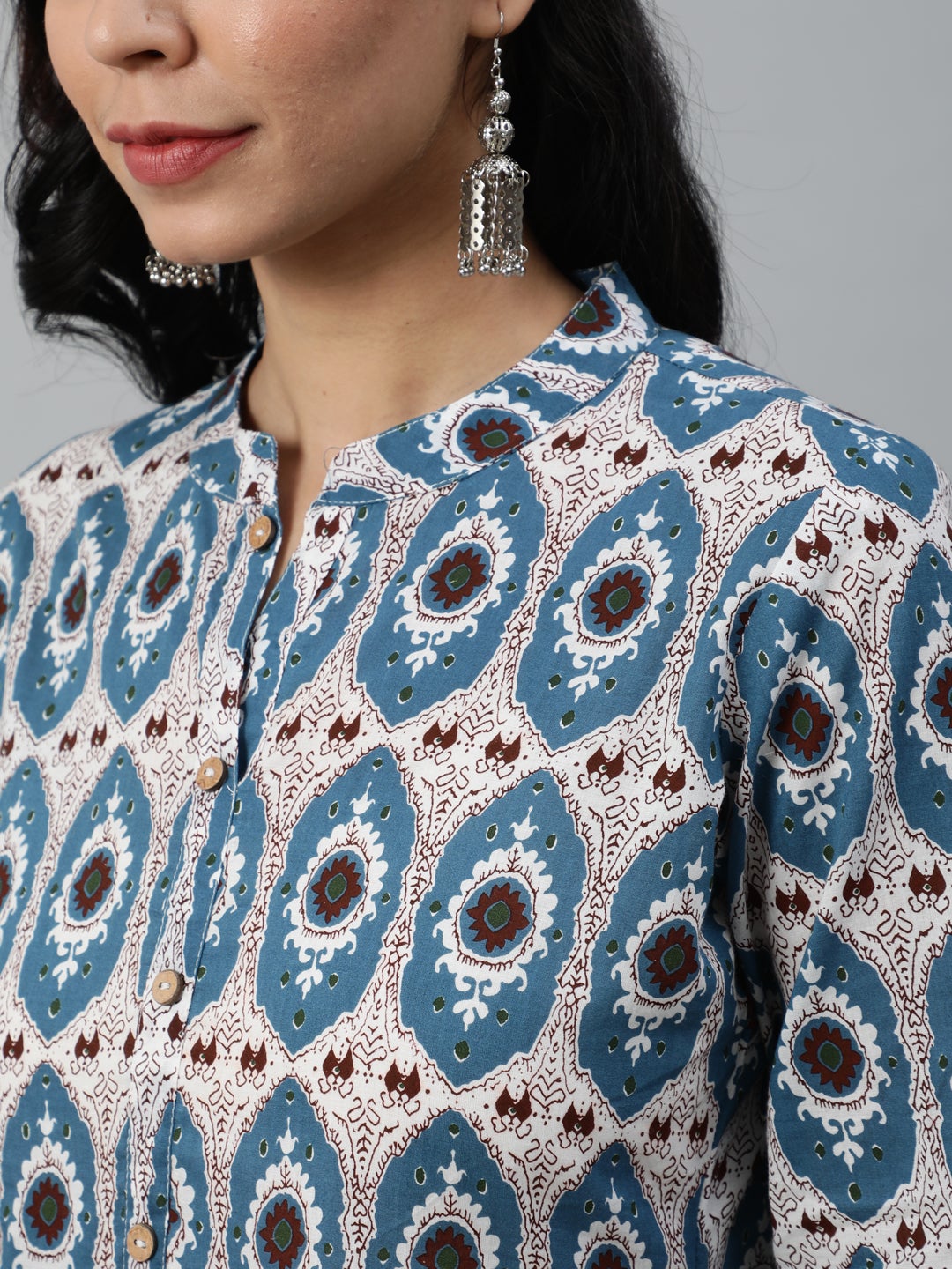 Women Blue & Off White Printed Mandarin Collar Cotton Tunic | LASVINI - Redefining Indian Fashion with Elegance