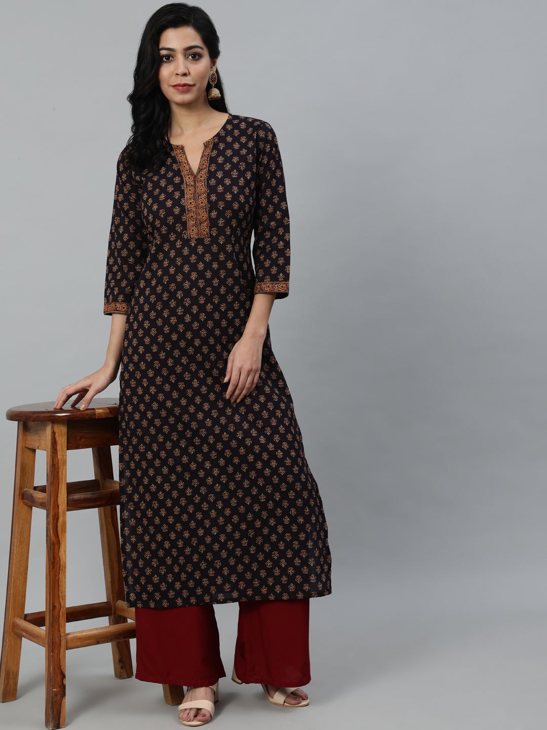 Women Purple Printed Straight Kurta With Three Quarter Sleeves | LASVINI - Redefining Indian Fashion with Elegance