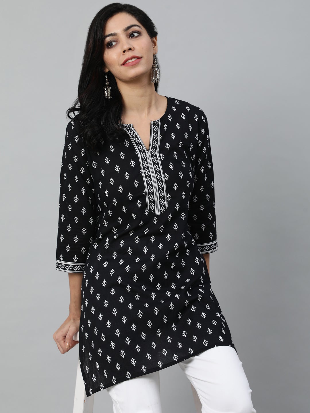 Women Black & White Printed Cotton Tunic | LASVINI - Redefining Indian Fashion with Elegance
