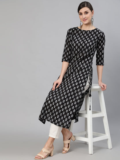 Women Black Ethnic Motif Printed Straight Kurta With Three Quarter Sleeves | LASVINI - Redefining Indian Fashion with Elegance