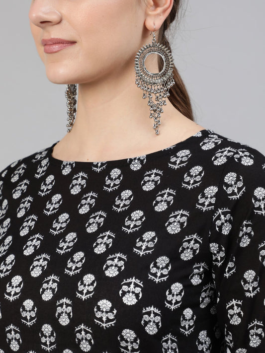 Women Black Ethnic Motif Printed Straight Kurta With Three Quarter Sleeves | LASVINI - Redefining Indian Fashion with Elegance