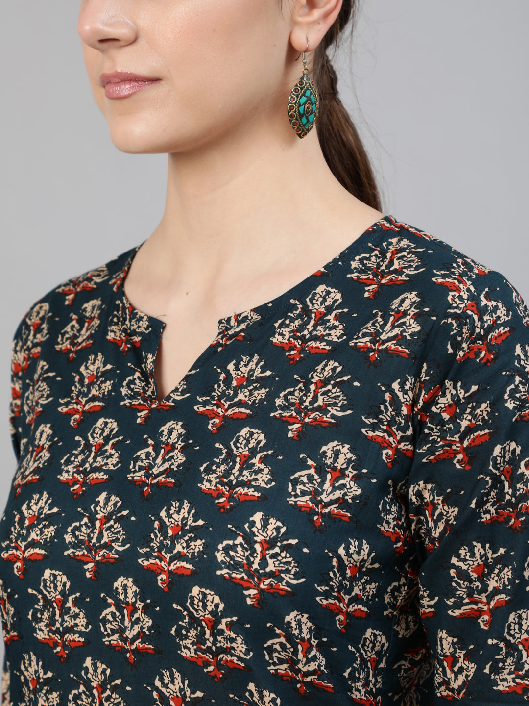 Women Blue Ethnic Printed Straight Kurta With Three Quarter Sleeves | LASVINI - Redefining Indian Fashion with Elegance