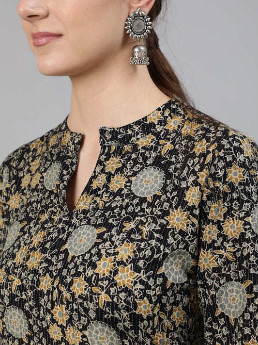 Women Black & Cream Floral Printed Kurta With Three Quarter Sleeves | LASVINI - Redefining Indian Fashion with Elegance