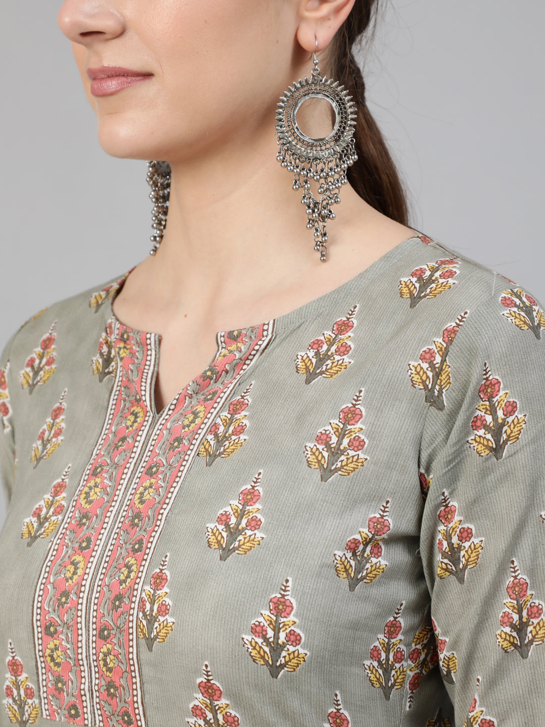 Women Grey Floral Printed  Straight Kurta With Three Quarter Sleeves | LASVINI - Redefining Indian Fashion with Elegance