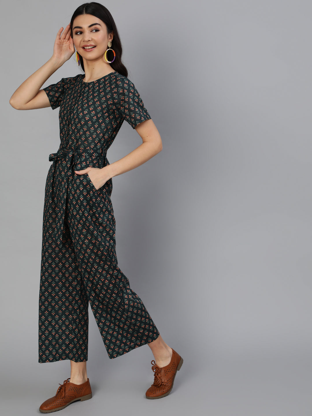 Women Green Printed Jumpsuit With Side Pockets | LASVINI - Redefining Indian Fashion with Elegance