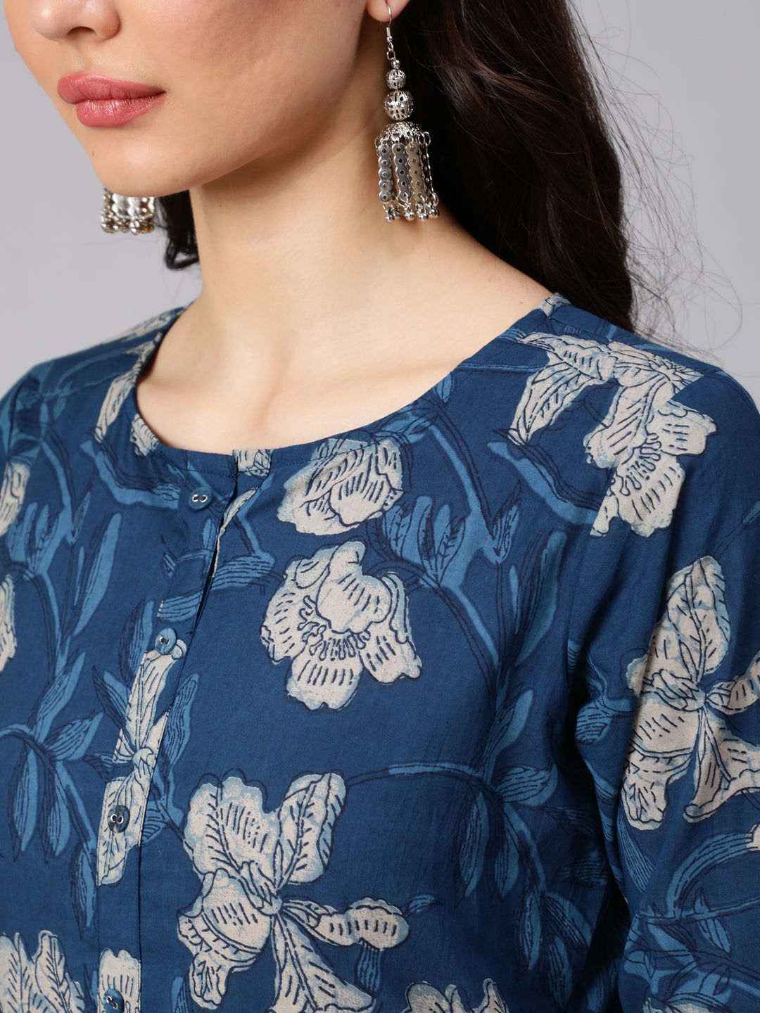 Women Blue Floral Printed Straight Kurta With Three Quarter Sleeves | LASVINI - Redefining Indian Fashion with Elegance