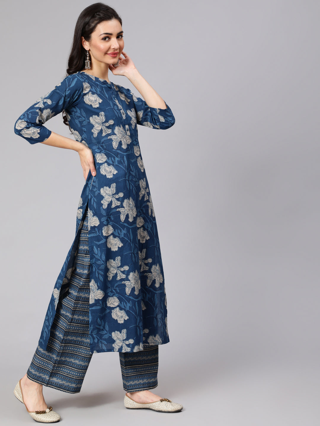 Women Blue Floral Printed Straight Kurta With Three Quarter Sleeves | LASVINI - Redefining Indian Fashion with Elegance
